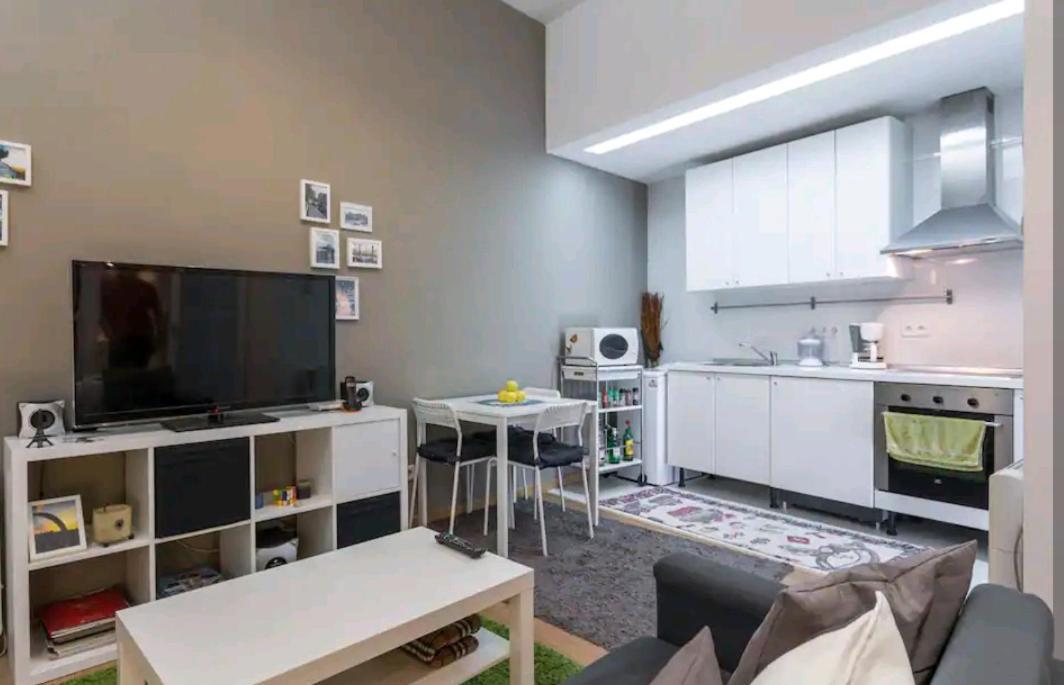 Moderno Loft En Puerta De Toledo Lägenhet Madrid Exteriör bild
